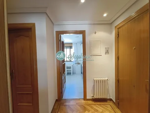 Pis de 80 m² a Segovia
