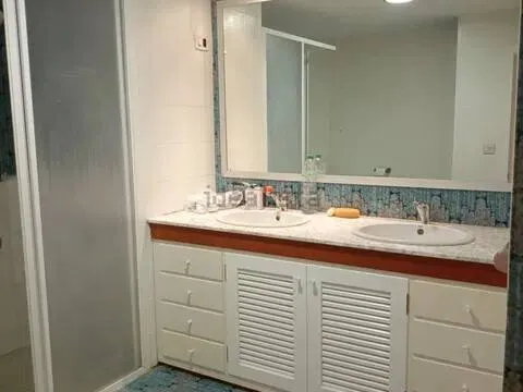 Pis de 132 m² a Sagunt