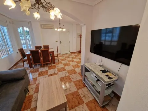 Maison 128 m² à Orihuela