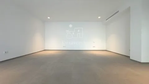 Дом 595 м² в Santa Eulària des Riu