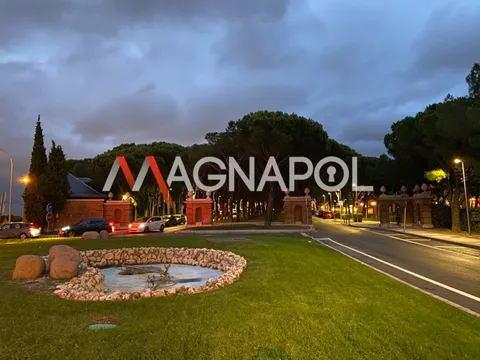 Flat 150 m² in Madrid