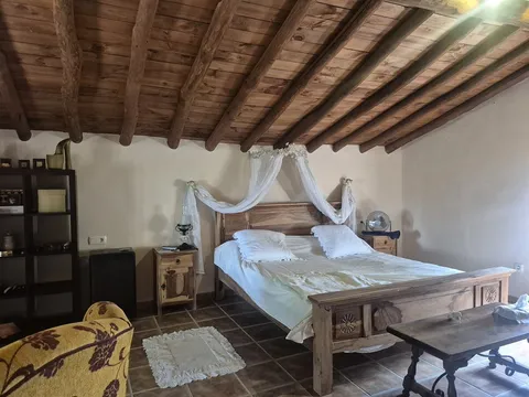 Apartamento 225 m² em Jubrique (2/85)