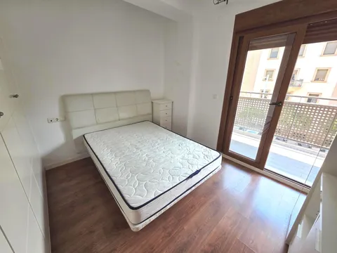 Pis de 80 m² a Algesires