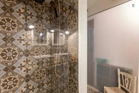 Wohnung 60 m² in Valencia