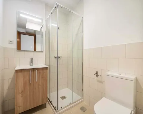 Quarto para alugar, Madrid (4/23)