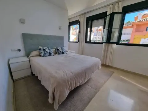 Pis de 180 m² a Estepona