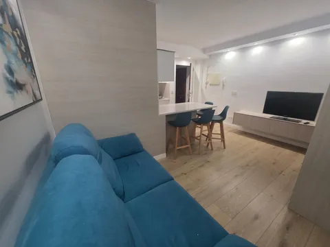 Pis de 3189 m² a Santiago de Compostel·la
