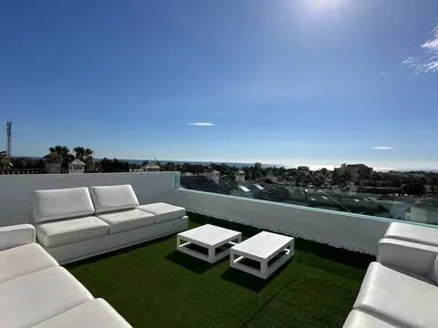 Pis de 380 m² a Estepona