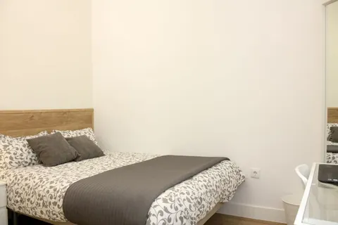 Комната в аренду, Мадрид