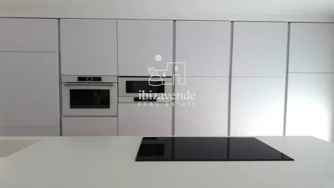 Дом 595 м² в Santa Eulària des Riu