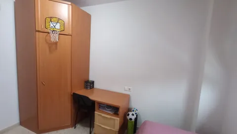 Pis de 85 m² a Còrdova