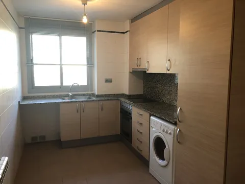 Pis de 65 m² a Terrassa