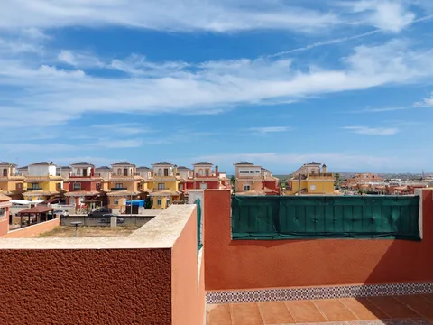 Flat 95 m² in Los Montesinos