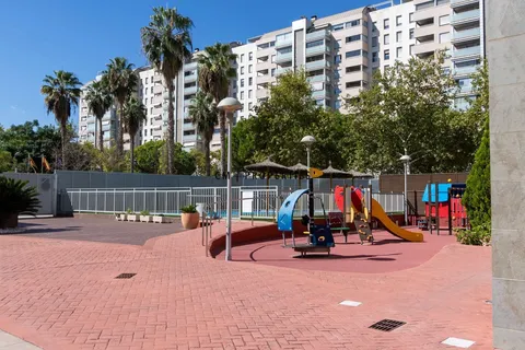Appartamento 131 m² a Valencia