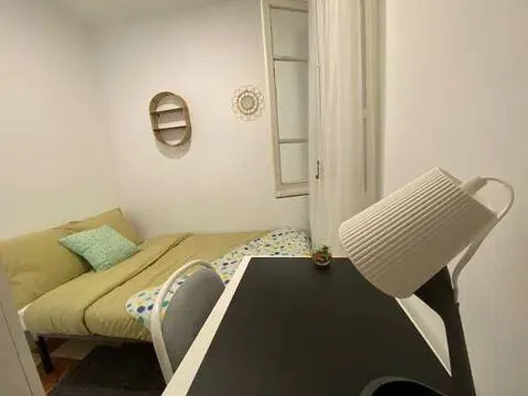 Habitació de lloguer, Madrid (4/13)