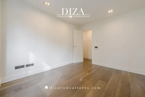 Appartamento 169 m² a Madrid