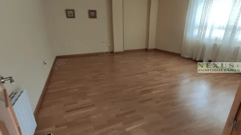 Appartamento 280 m² a Cáceres