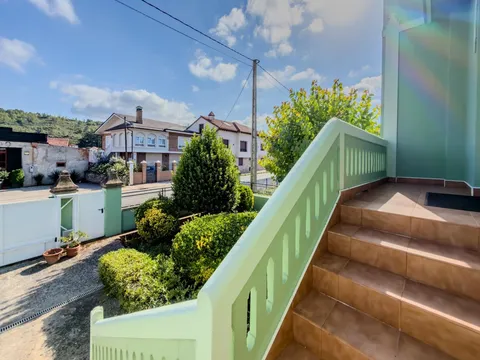 Casa de 226 m² a Camargo