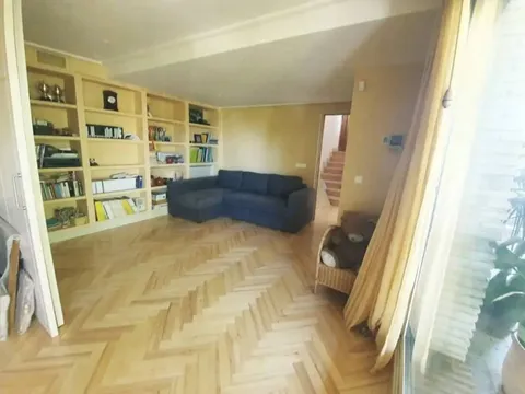 Casa de 376 m² a Còrdova