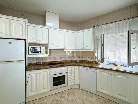 Casa de 250 m² a Oriola