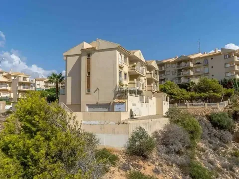 Pis de 72 m² a Oriola