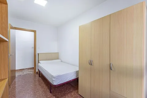 Wohnung 95 m² in Granada