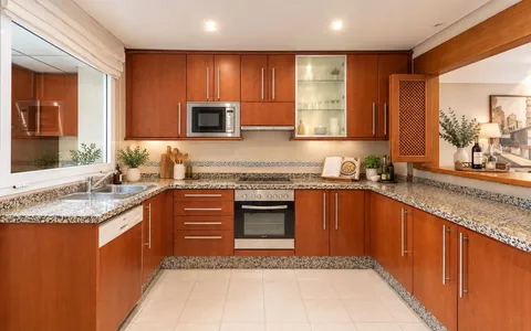 Pis de 242 m² a Estepona