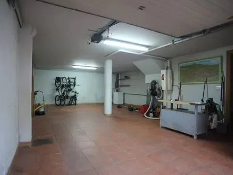 Casa de 216 m² a Udías
