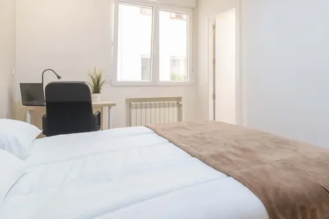 Room for rent, Madrid