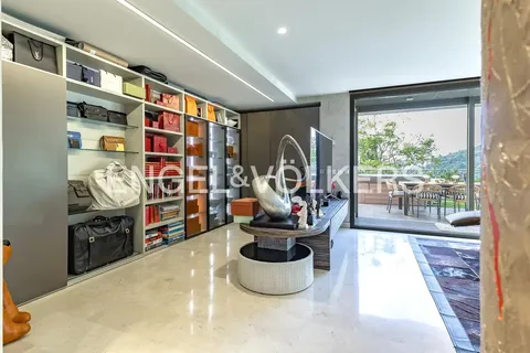 Casa de 305 m² a Tiana