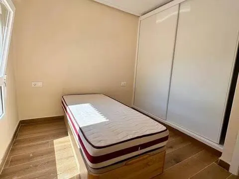 Pis de 95 m² a València