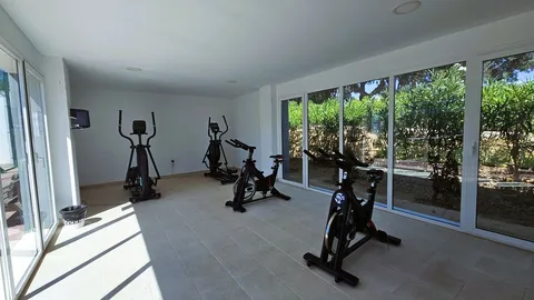 Pis de 200 m² a San Roque