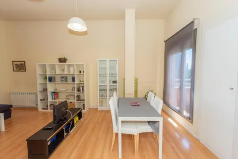 Piso de 80 m² en Pinto