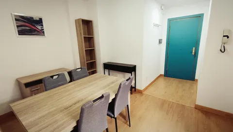 Flat 108 m² in Granada