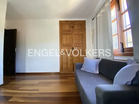 Appartement 380 m² à Nàquera / Náquera