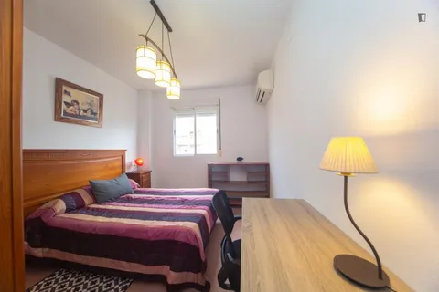 Room for rent, Granada