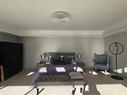 Maison 678 m² à San Roque
