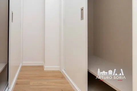 Appartamento 130 m² a Madrid
