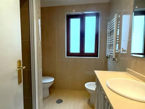 Pis de 90 m² a Oviedo