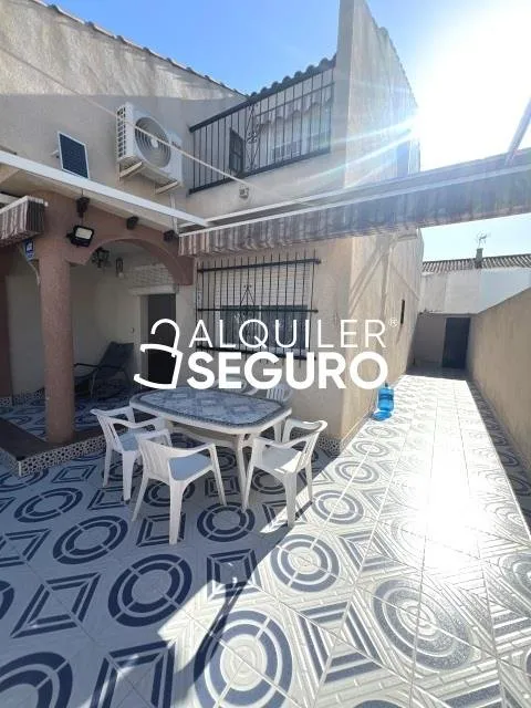 Будинок 80 м² у Los Alcázares