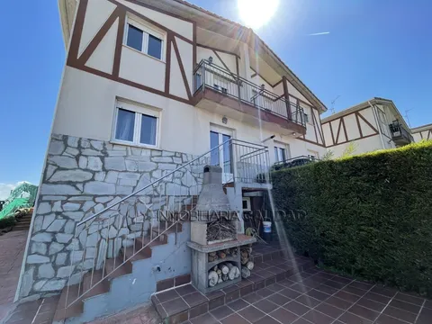 Maison 162 m² à Arcos