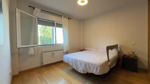 Haus 236 m² in Torija