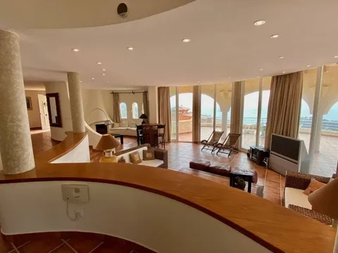 Haus 500 m² in Altea