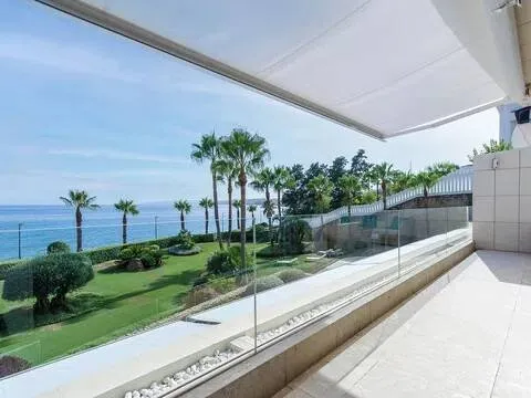 Pis de 270 m² a Estepona