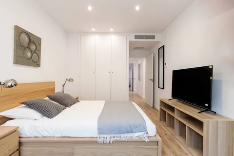 Habitació de lloguer, Madrid (2/9)