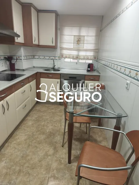 Apartamento 100 m² em Saragoça