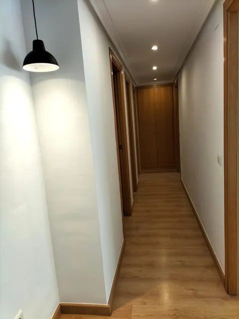 Chambre à louer, Valence