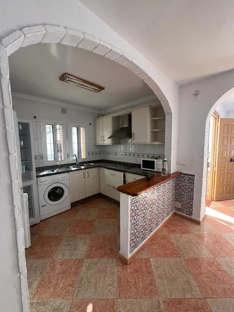 Будинок 100 м² у Torrox