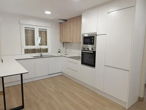 Appartamento 89 m² a Las Navas del Marqués (4/11)