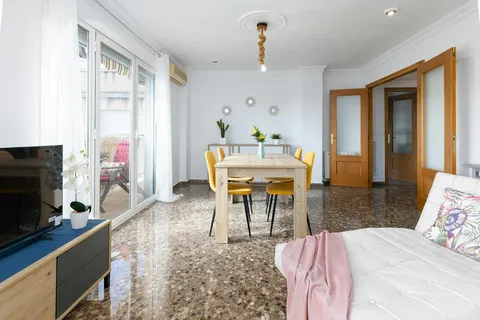 Pis de 90 m² a València